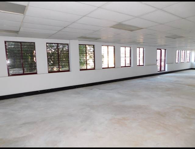 229M² OFFICE TO LET IN FERNDALE